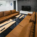 Graffit Luxury 招待所 奥格尼亚诺沃