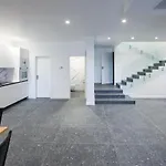Graffit Luxury 4* 奥格尼亚诺沃
