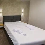 Graffit Luxury 招待所 奥格尼亚诺沃
