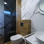 Graffit Luxury