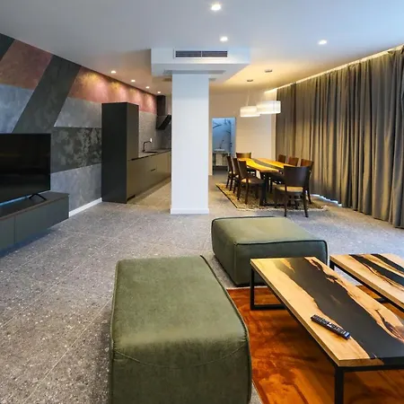 Graffit Luxury Guest house *