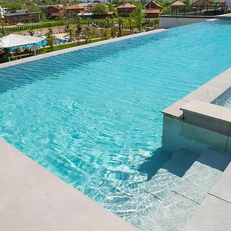 Guest house Graffit Luxury 4*