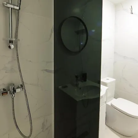 Graffit Luxury * אוגניאנובו